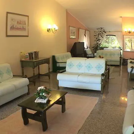 Villaggio Alba Dorata 3*