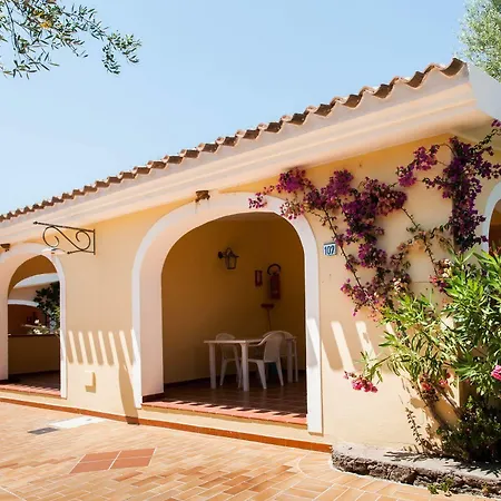 Villaggio Alba Dorata 3* Orosei